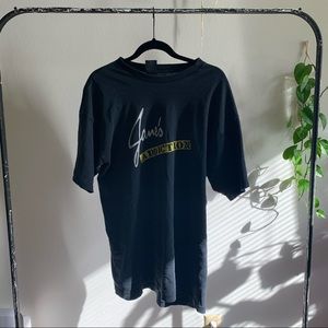 Jane’s Addiction Vintage Band tee.